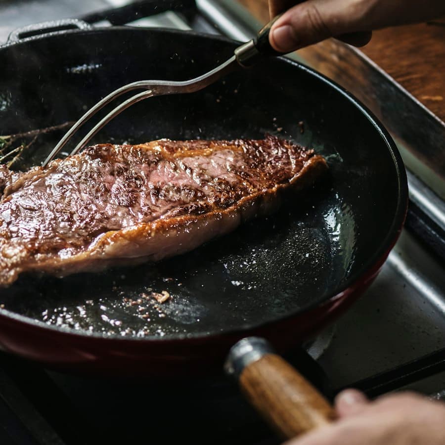 Pre-Seasoned Cast Iron Skillet 12"